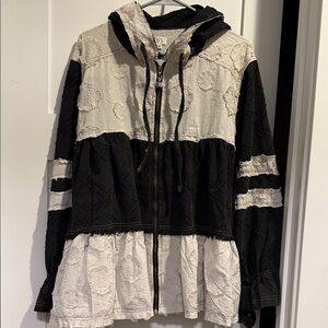 POL Black and Cream Lace Jacket